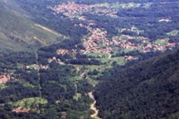 Val Ceronda - Veduta aerea - In primo piano: Alpeggio Filiè